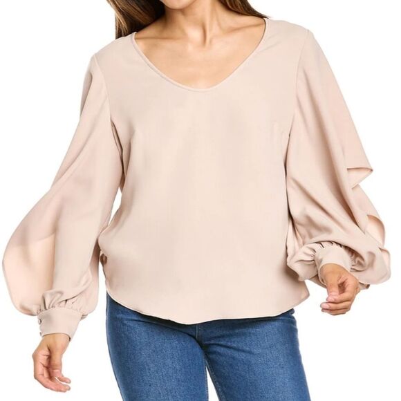 Trina Turk Tops - Trina Turk Rejoice Top Small Blush Nude Beige Split Sleeve Butterfly top